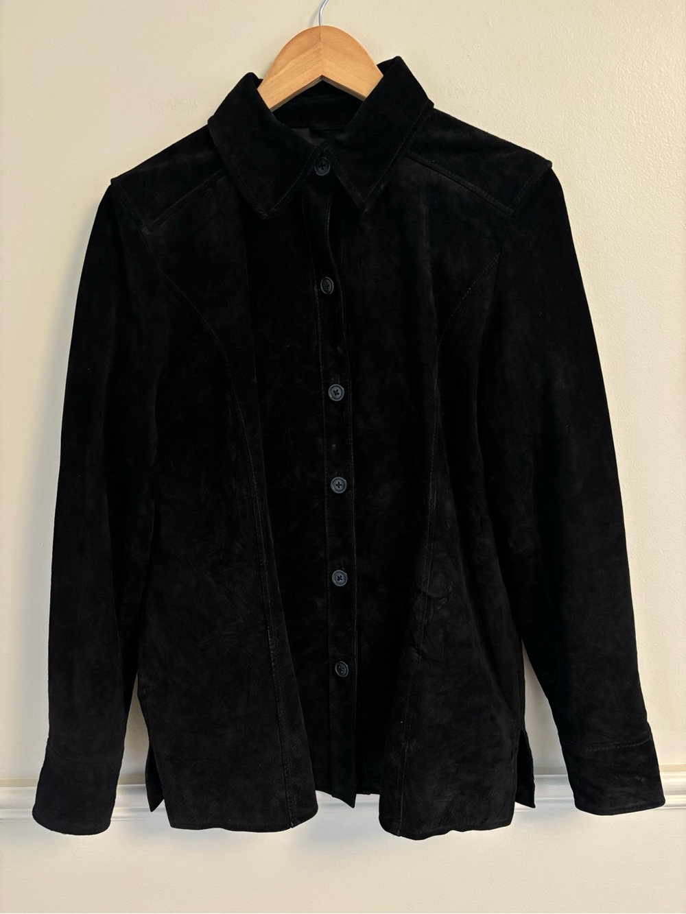 Women’s Black Suede Button-Front Jacket